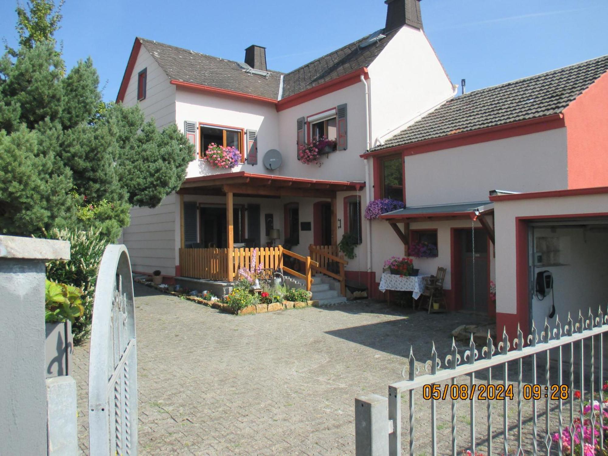 Casa Schoenblick & E-Ladestation Villa Limburg an der Lahn Luaran gambar